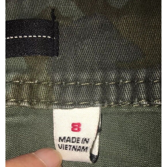 Supplies Women’s Green Capris Pants Camo Gorpcore Cabincore Cosplay Size 8 Boho - Picture 8 of 13